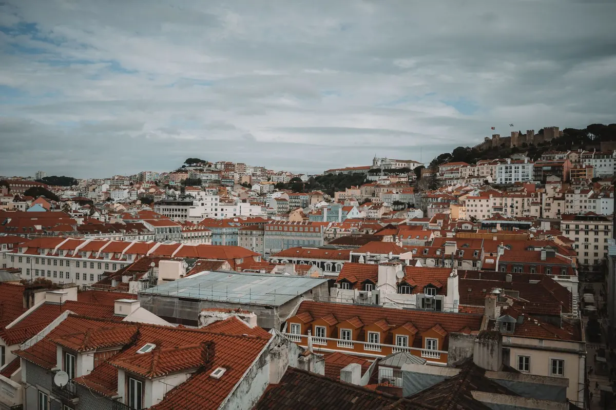 Lisbon vs Porto for Digital Nomads: Cost, Wi-Fi and Community Compared